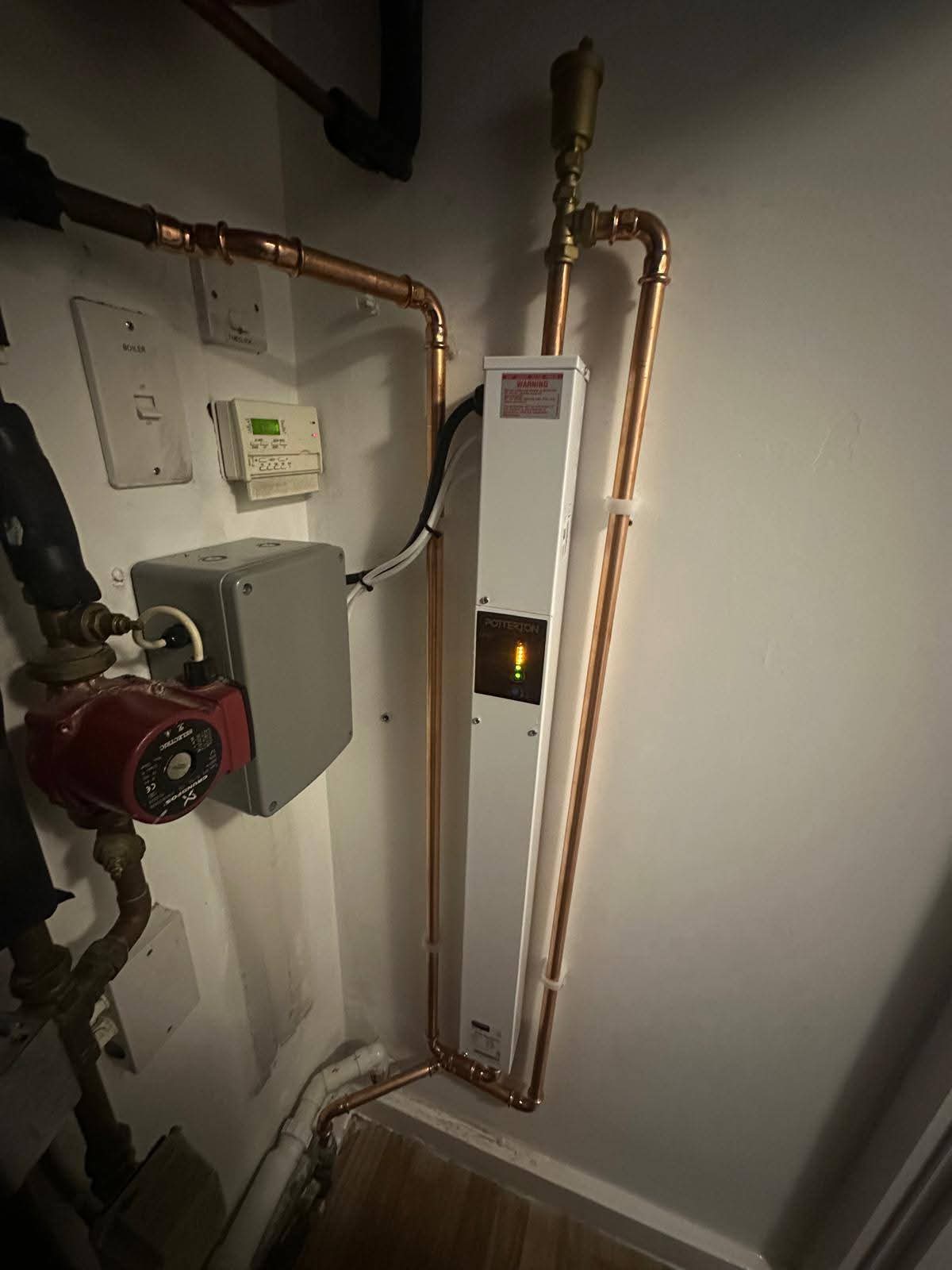 Boiler installation with new gas supply upsized to 22mm copper